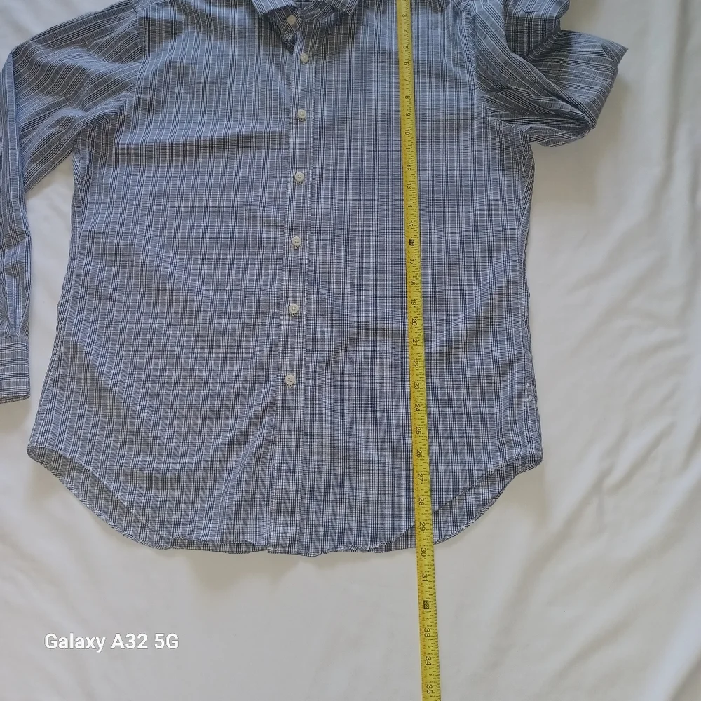 J. Crew Men's Size L  Gray Patterned Button Down Shirt